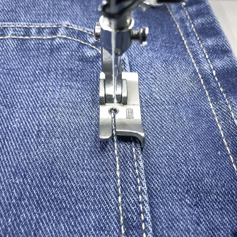 Industrial flat sewing machine - đánh giá và giá Rolled Hem Foot